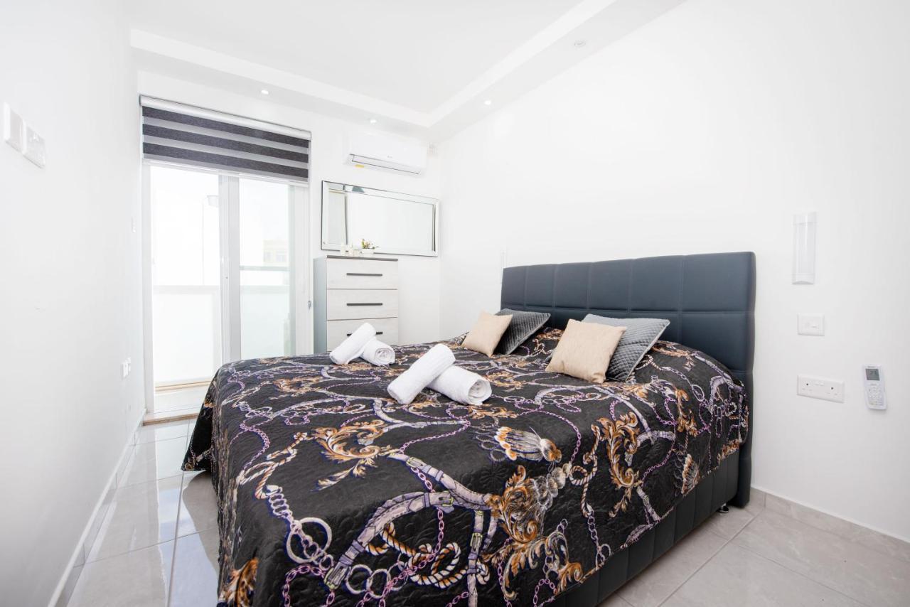 Flotta Island Apartments Gzira Luaran gambar