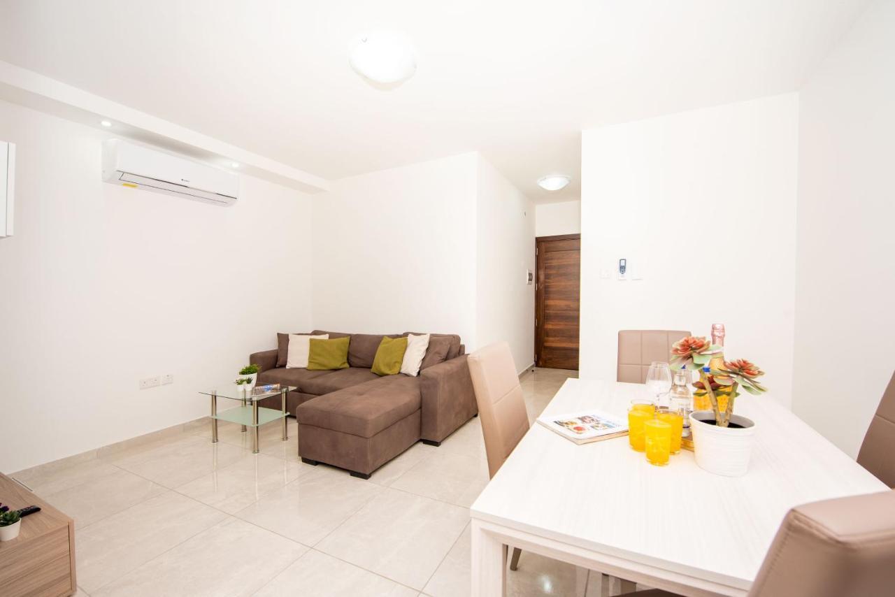 Flotta Island Apartments Gzira Luaran gambar